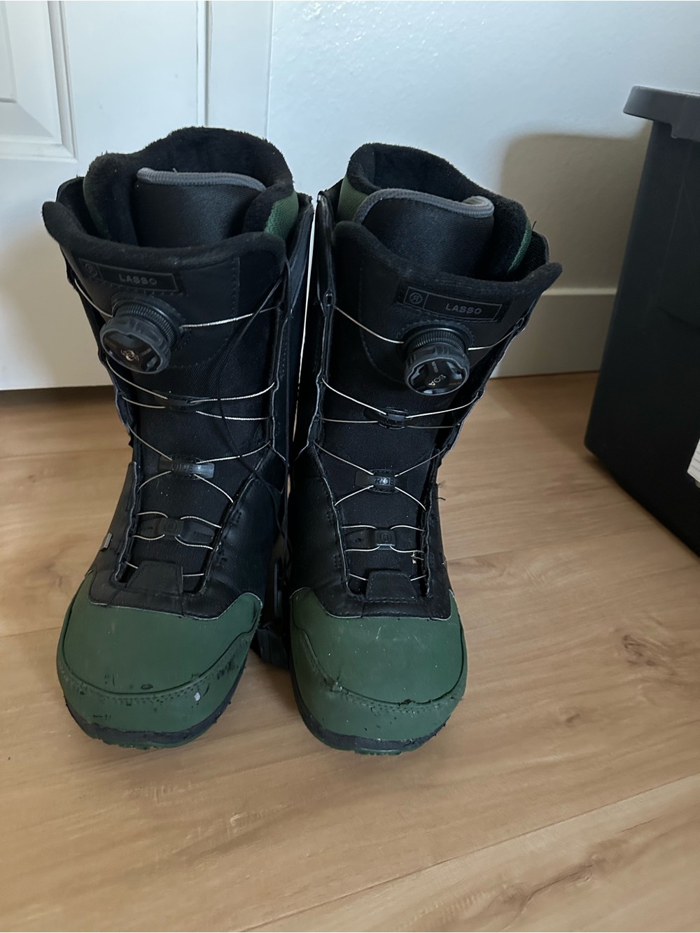 Men's Ride Laso Snowboard Boots with Dial Lacing